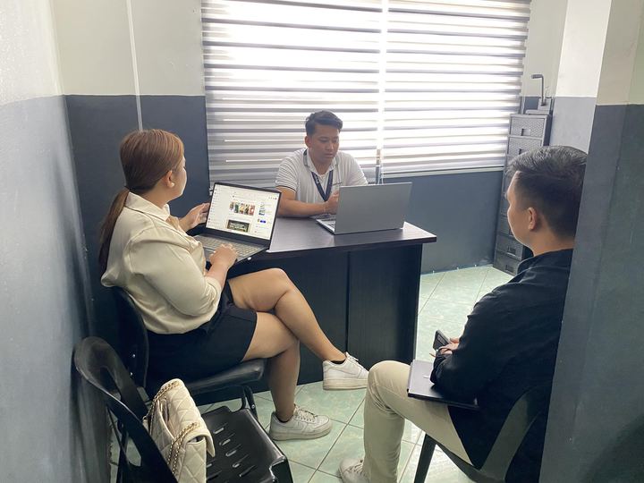 Hands-on session on a client's laptop